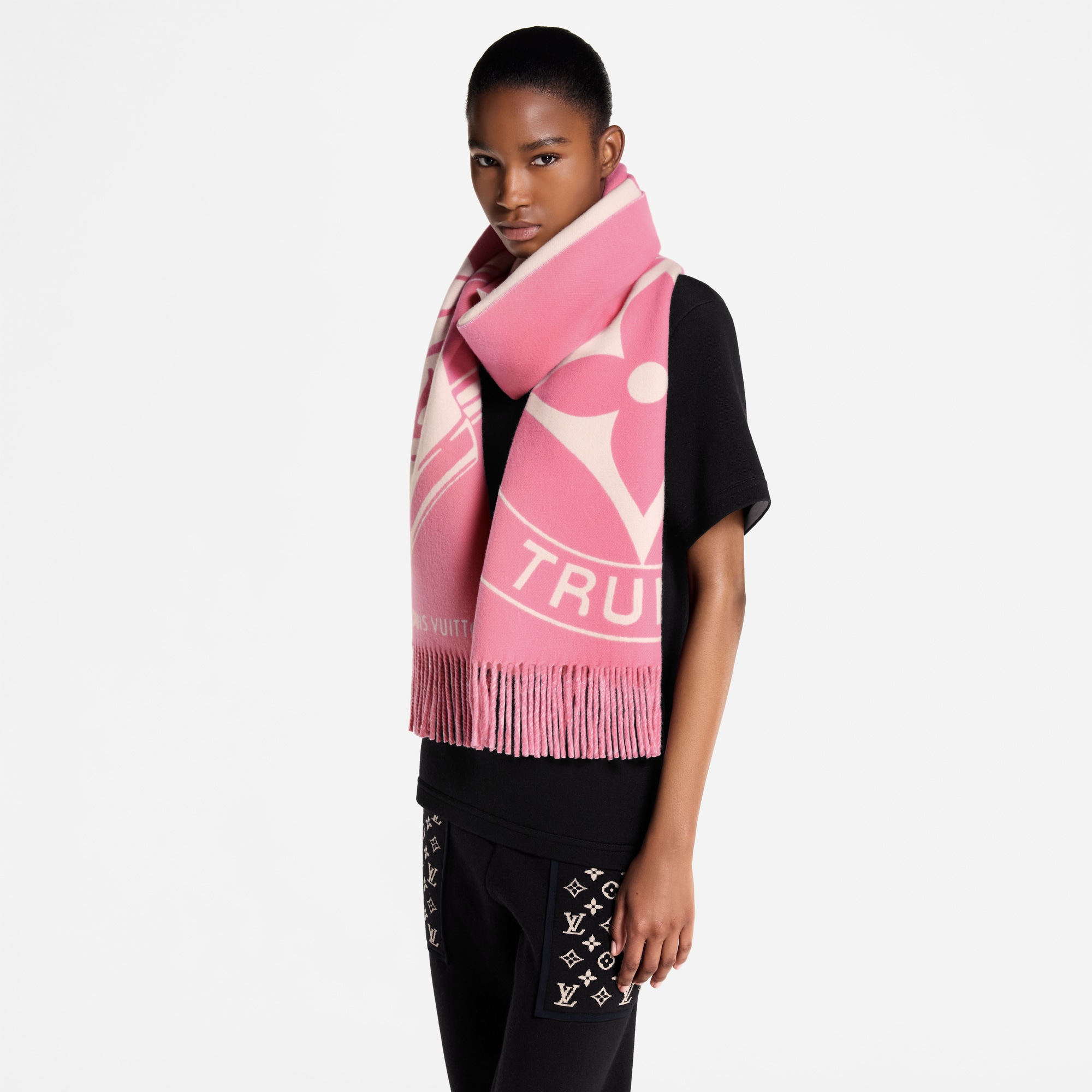 Lock And Keys Scarf S00 - Women - Accessories | LOUIS VUITTON ®